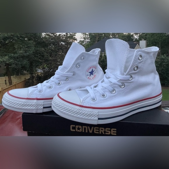CONVERSE Chuck Taylor All Star High Tops White Size 7 Women’s Style W7650 NEW - Picture 2 of 10